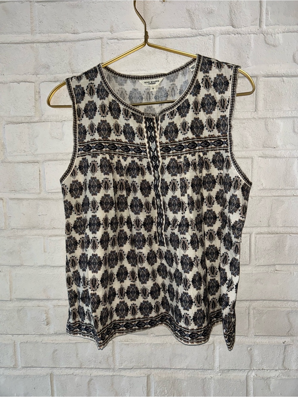 Max Studio patterned top tank blouse